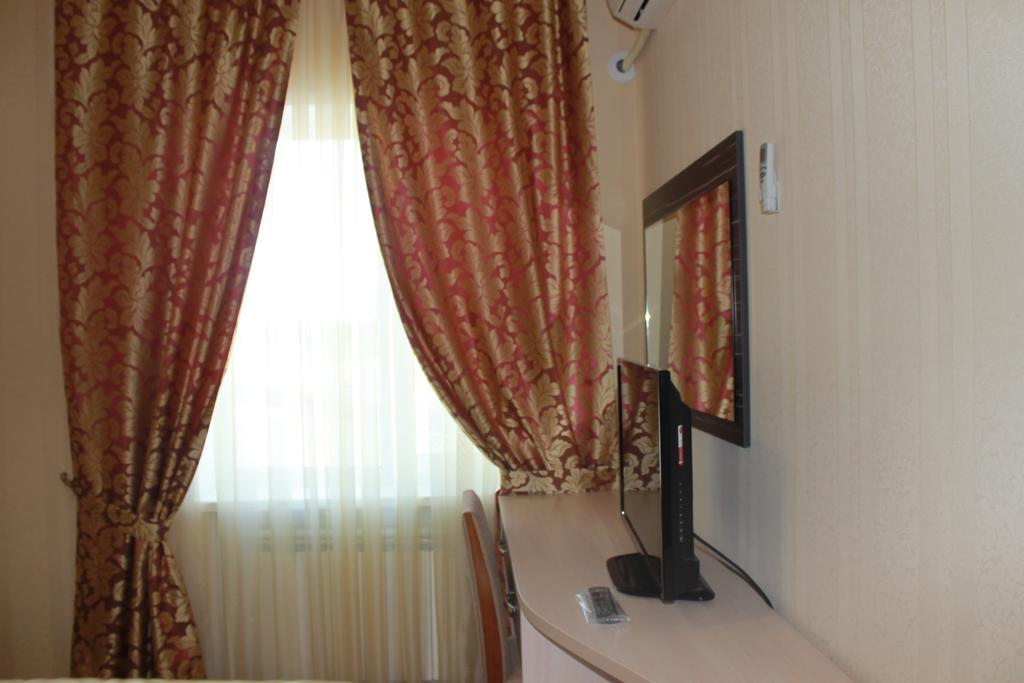 Hotel Laeti-Zhaiyk Atyraū Rum bild