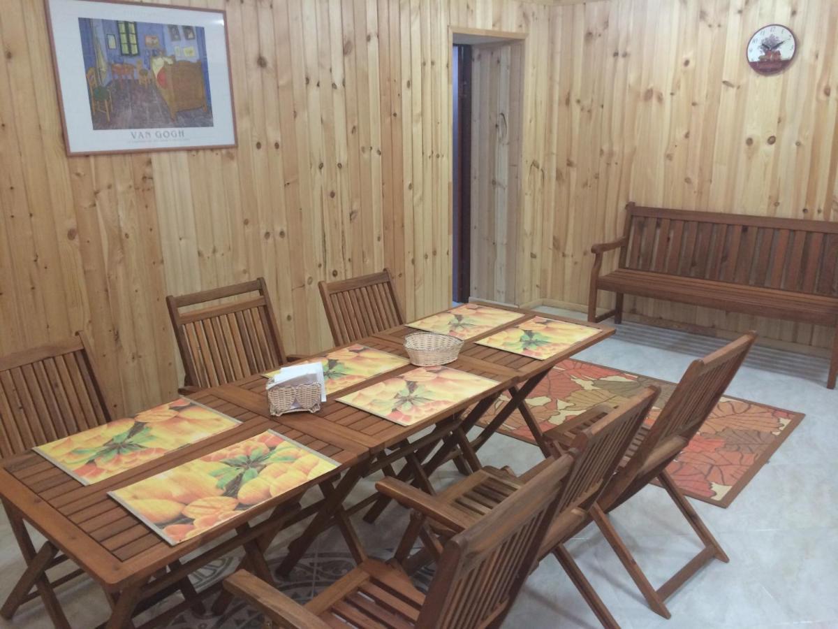 Hotel Laeti-Zhaiyk Atyraū Exteriör bild
